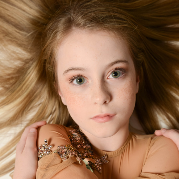 Meet your Posher, Brenda - Picture 1 of 1